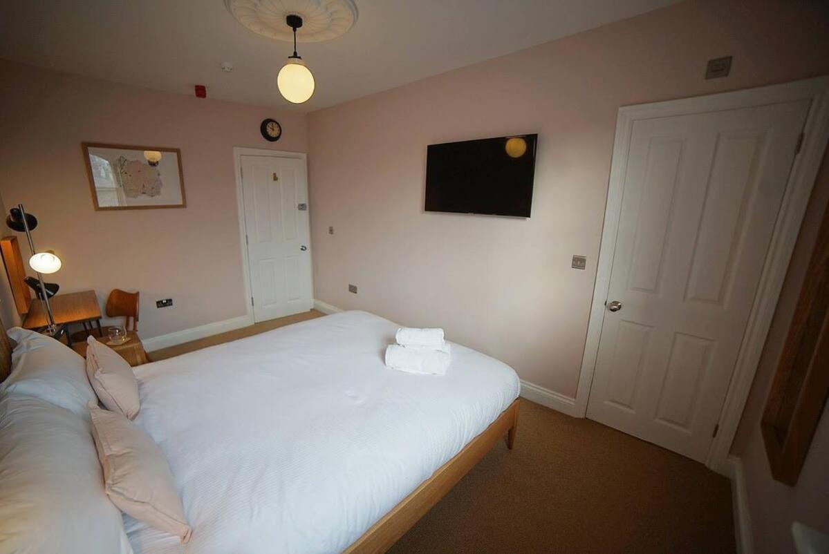 The Alma Taverns Boutique Suites - Room 1 - Hopewell Bristol Extérieur photo